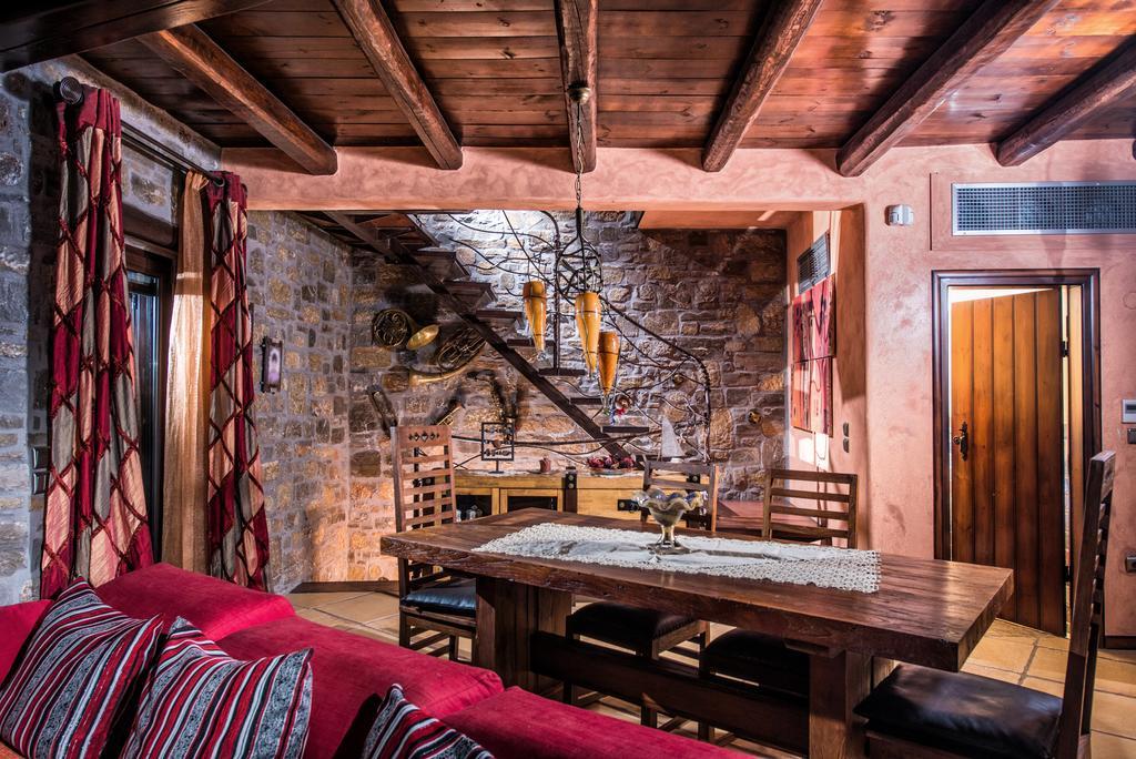 Belladonna - Heraklion Private Pool Getaway *