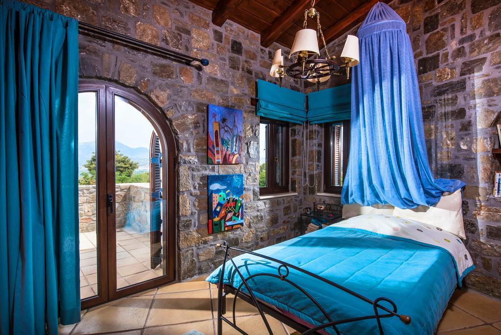 Belladonna - Heraklion Private Pool Getaway Pombia